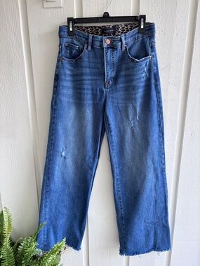 Risen Wide Leg Raw Hem Jean